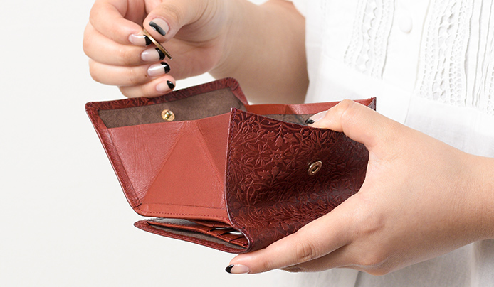 二つ折り財布】容量や使いやすさで比較｜折り財布研究LABO