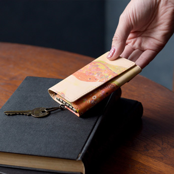 アートヌメレザー｜キーケース＜クリムト3＞