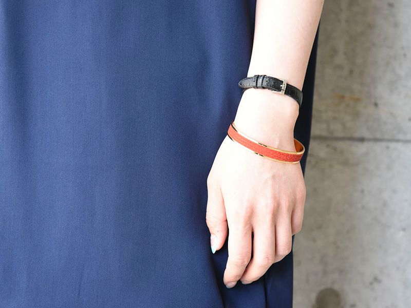 使うほどに凹凸が味わい深く変化していきます。