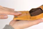 閉じたとき：高さ約7.5ｃｍ、横幅約11.8ｃｍ、厚み約2.3ｃｍ　広げたとき：高さ約15.7ｃｍ