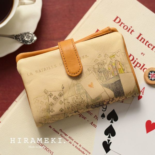 国産品 ベロ付き二つ折り財布◇ラウンド：HIRAMEKI. [ヒラメキ]革小物・財布 小物